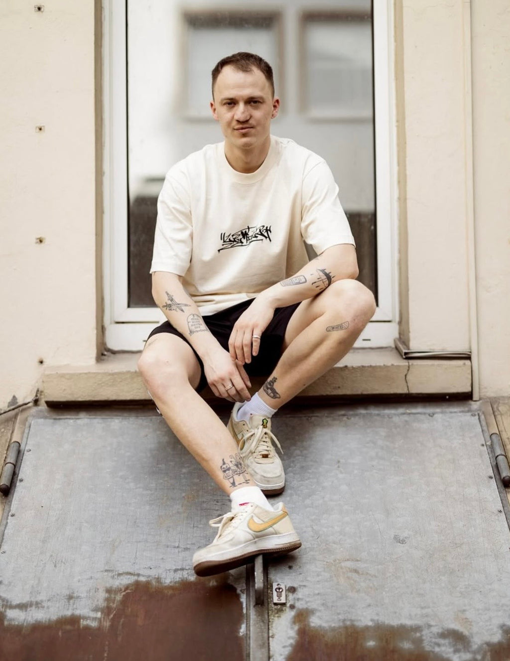Le Mietz in the Streets-T-Shirt